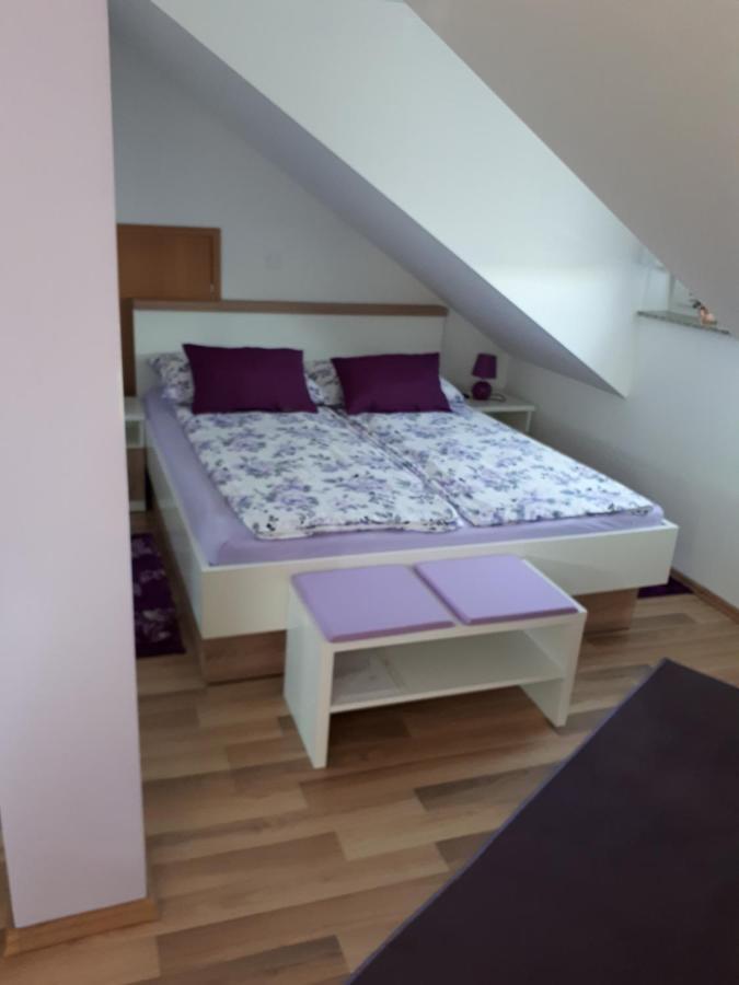 Iris Room & Apartment Slunj Exteriör bild