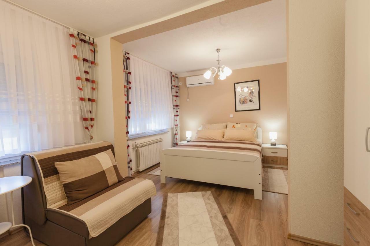 Iris Room & Apartment Slunj Exteriör bild